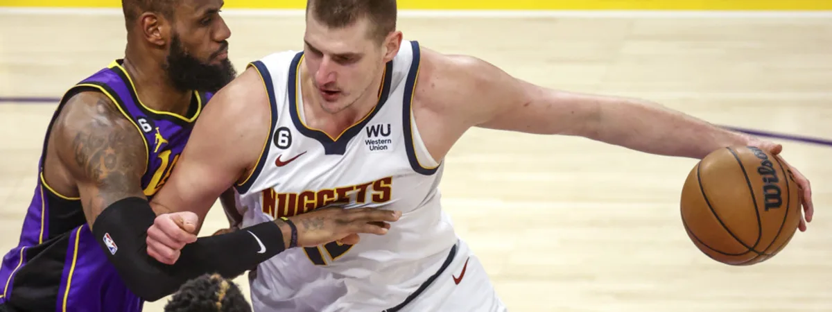 应的正面案 应的正面案